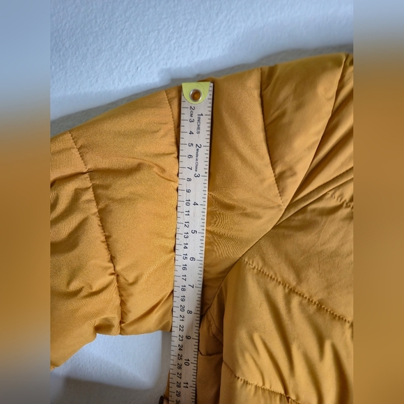 Men's Mustard Puffer Jacket - Picture 3 of 8
